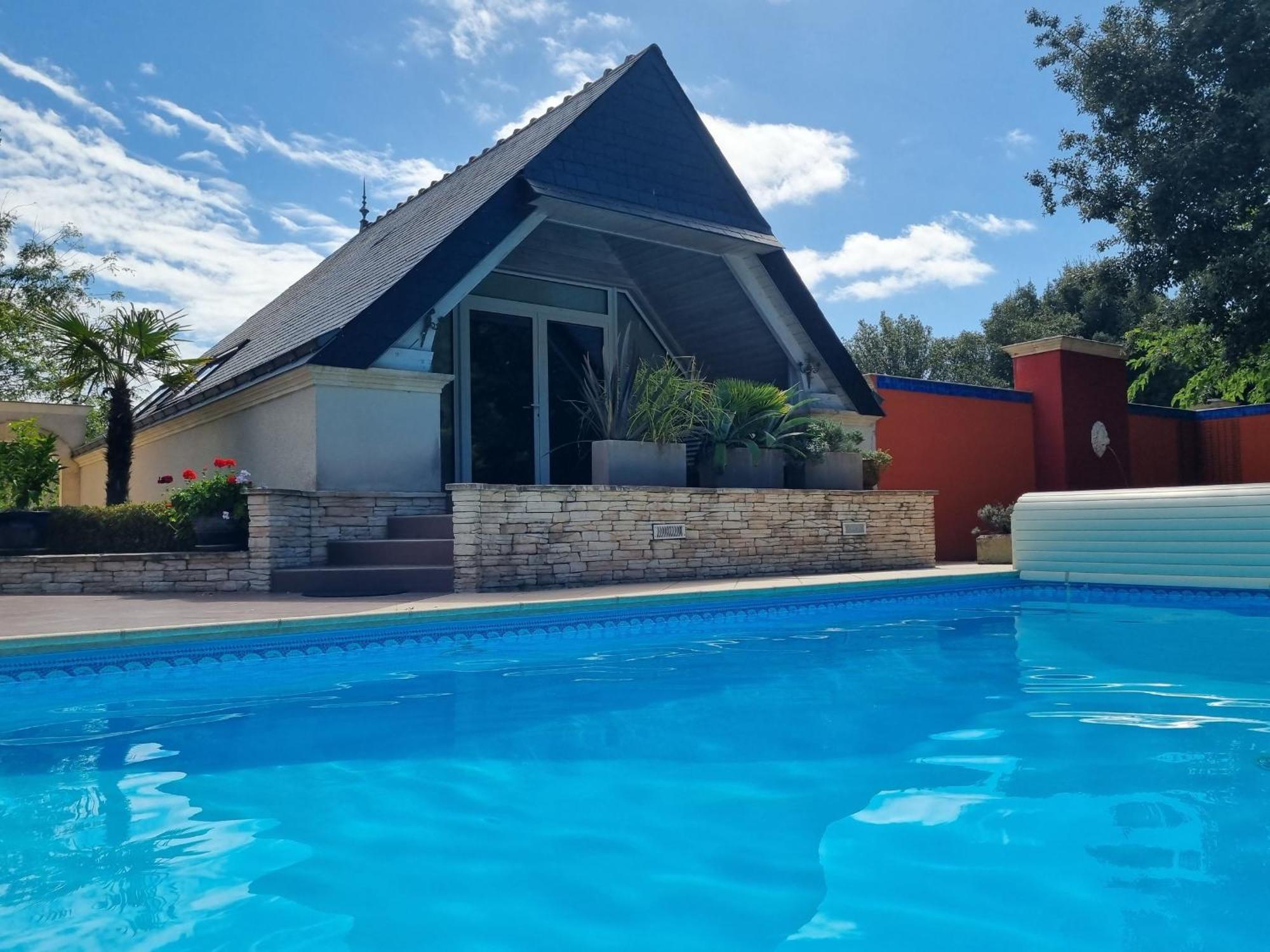 Gite Authentique Avec Piscine Chauffee Et Jardin Paysager Pres De Nantes - Fr-1-306-962 Villa Saint-Étienne-de-Montluc Buitenkant foto